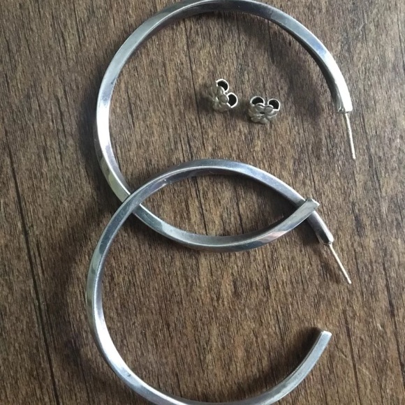 Tiffany sterling hoops - Picture 3 of 8